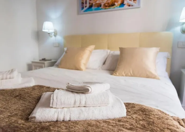 Trevi Domus Avignonesi Apartment *